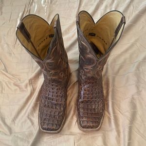 Horse Power FAUX CAMEN BOOTS-Worn less then 3 times!!!